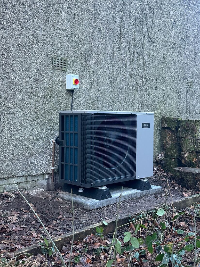 Air source heat pump installation in the Lake District by Qualis Energy