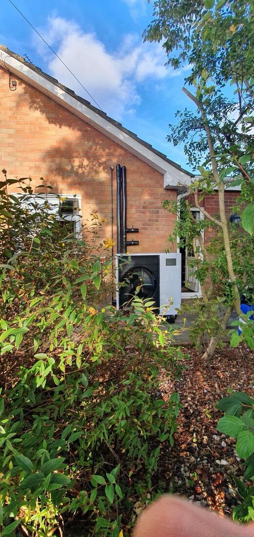 Air source heat pump installation in Norwich by Qualis Energy