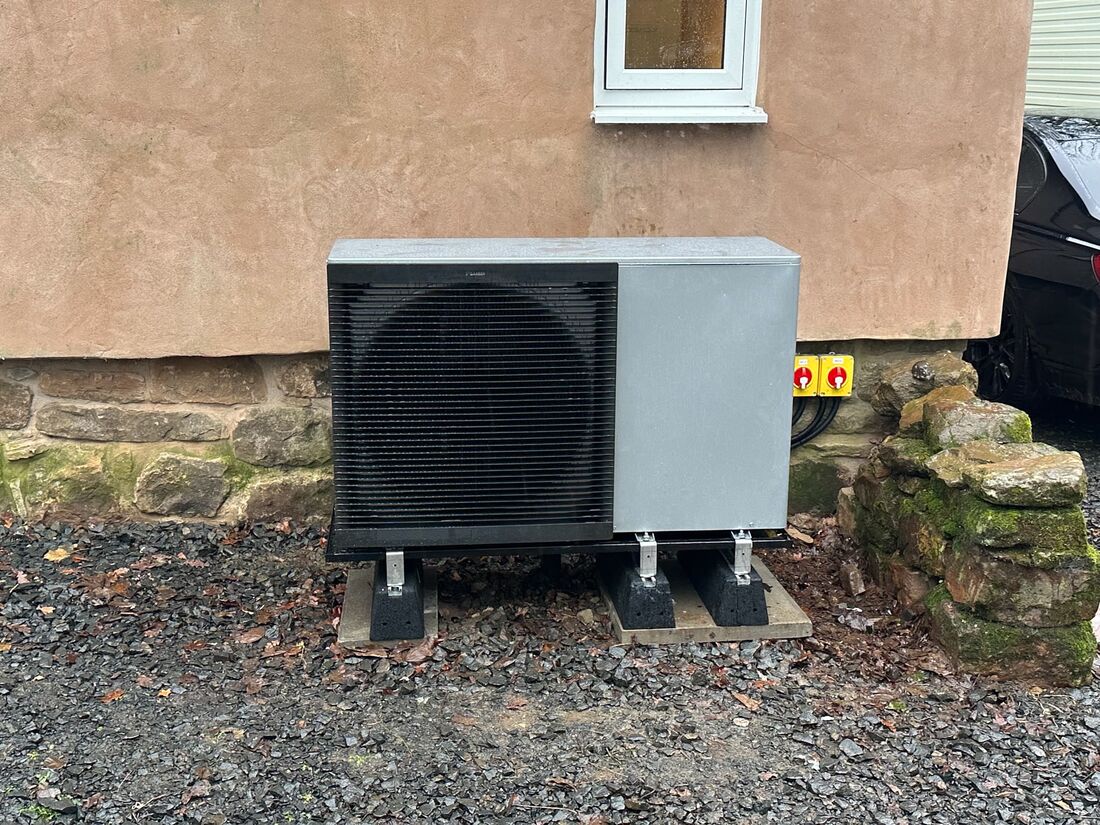 Air source heat pump installation in Shropshire by Qualis Energy